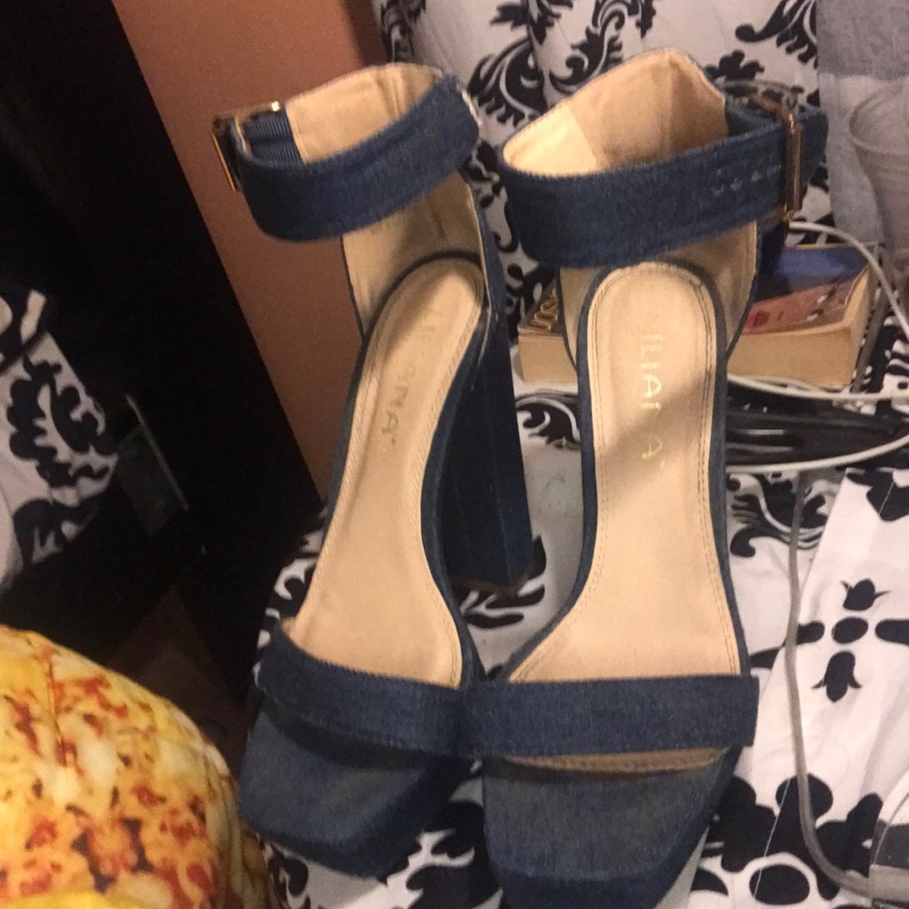Denim hells